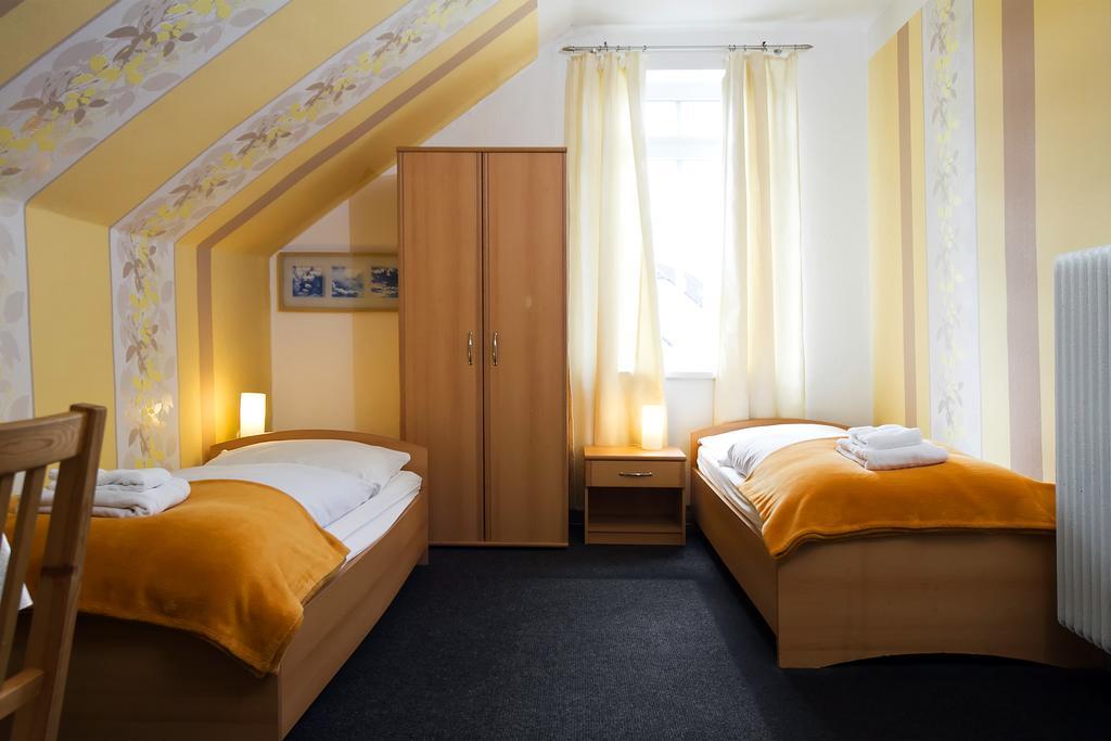 Hotel Neun 3/4 Celle Zewnętrze zdjęcie
